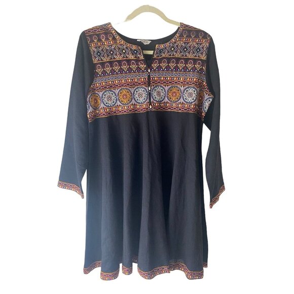 Chinyere Women’s Black Embroidered Knee Length Midi Dress Size Medium Aztec - Picture 1 of 12